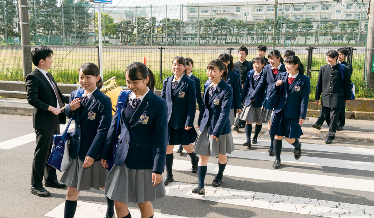 平塚 学園 偏差 値